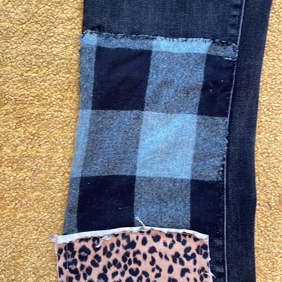 Bespoke patched mid-rise extra stretchy flare washed black denim - Picture 13 of 16